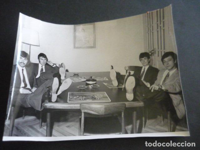 Photos de Chanteurs et Chanteuses: LOS ANGELES CONJUNTO MUSICAL ANTIGUA FOTOGRAFIA ORIGINAL 18 X 24 CM
