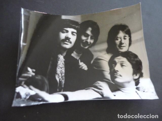 Fotos de cantantes: LOS ANGELES CONJUNTO MUSICAL ANTIGUA FOTOGRAFIA ORIGINAL 18 X 24 CM