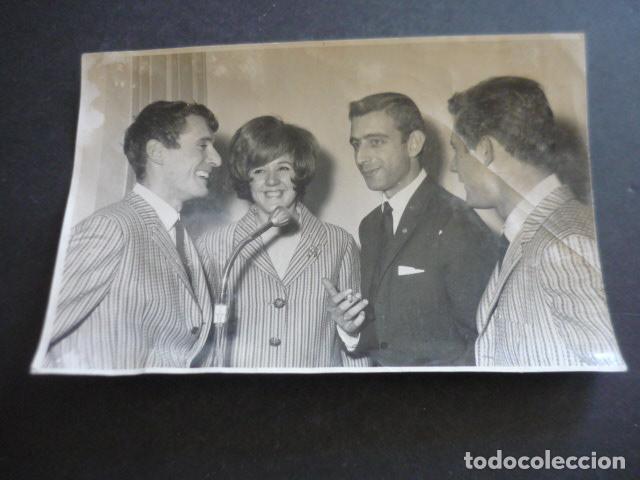 Fotos de Cantores: LOS TNT CONJUNTO MUSICAL ANTIGUA FOTOGRAFIA ORIGINAL 18 X 13 CM