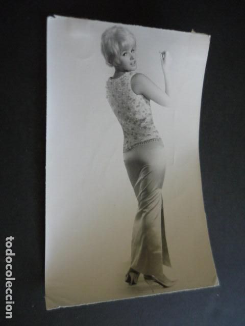 Fotos de Cantores: LAURA CASALE CANTANTE ANTIGUA FOTOGRAFIA ORIGINAL 14 X 22 CM