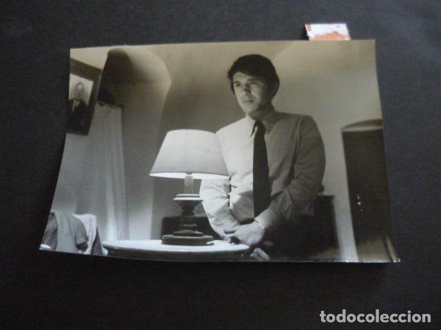 Photos de Chanteurs et Chanteuses: SALVATORE ADAMO CANTANTE ANTIGUA FOTOGRAFIA ORIGINAL 13 X 18 CM