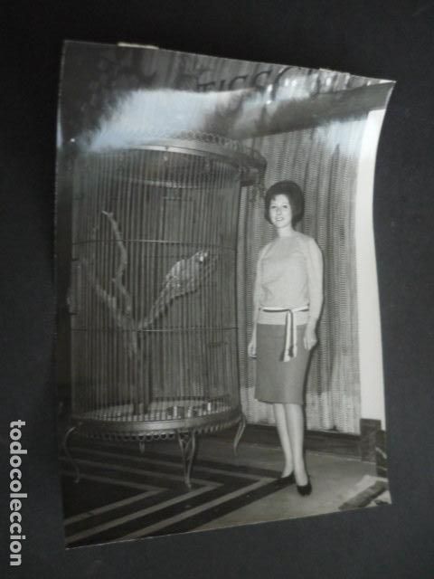Photos of Singers: JENNY LUNA CANTANTE ANTIGUA FOTOGRAFIA ORIGINAL 18 X 24 CM