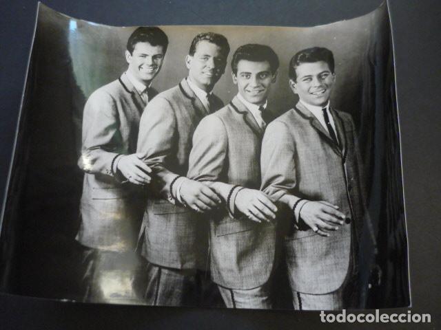 Fotos von Musikern: THE DOVELLS CONJUNTO MUSICAL ANTIGUA FOTOGRAFIA ORIGINAL 18 X 24 CM