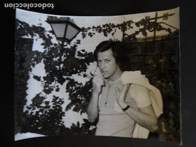 Fotos von Musikern: PALITO ORTEGA CANTANTE ANTIGUA FOTOGRAFIA ORIGINAL 18 X 24 CM