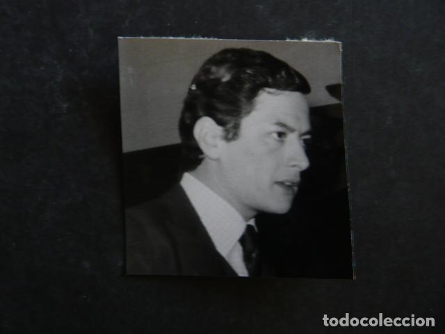 Fotos de cantantes: PALITO ORTEGA CANTANTE ANTIGUA FOTOGRAFIA ORIGINAL 5 X 5,5 CM
