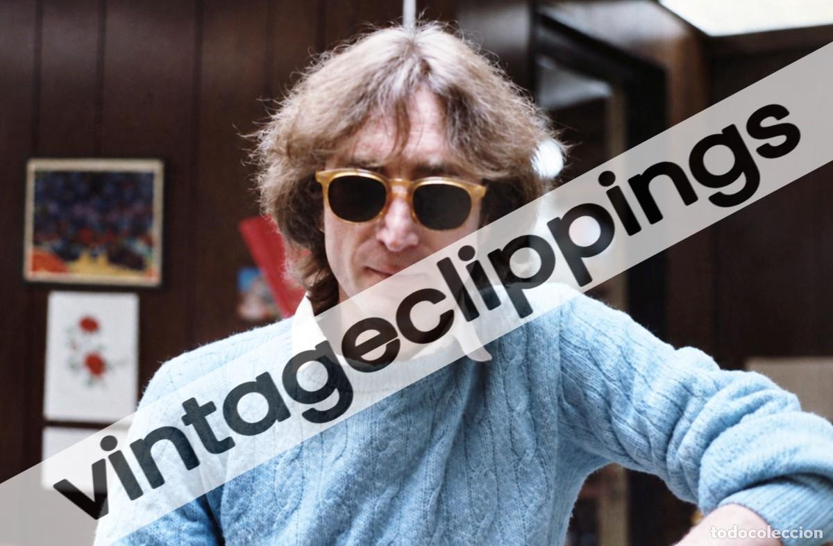 Fotos de cantantes: JOHN LENNON At The Record Plant New York December 1980 candid photo Beatles fotografia foto