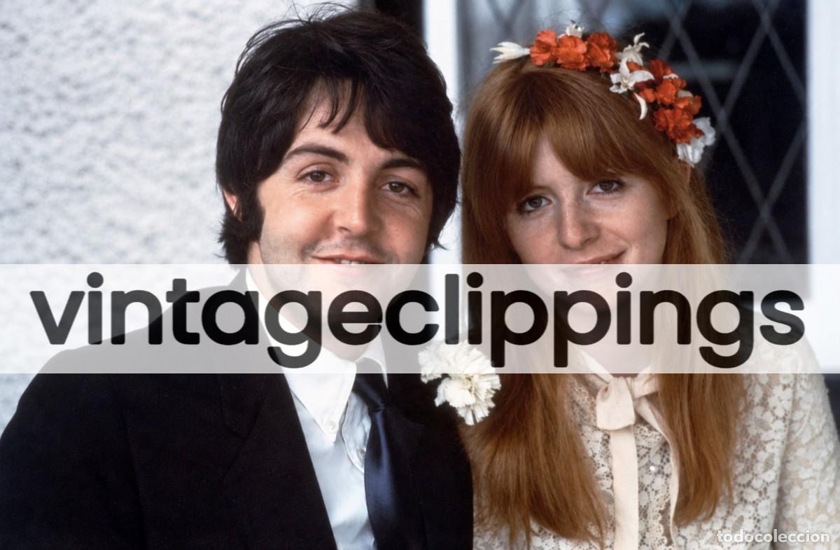 Fotos de cantantes: PAUL McCARTNEY & JANE ASHER Fotografia June 1968 candid photo Beatles foto