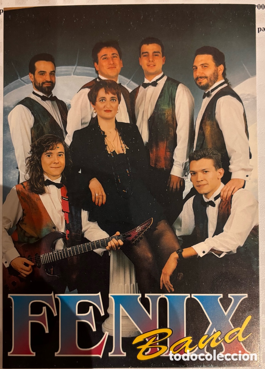 Fotos de cantantes: Postal Orquesta F&eacute;nix Band