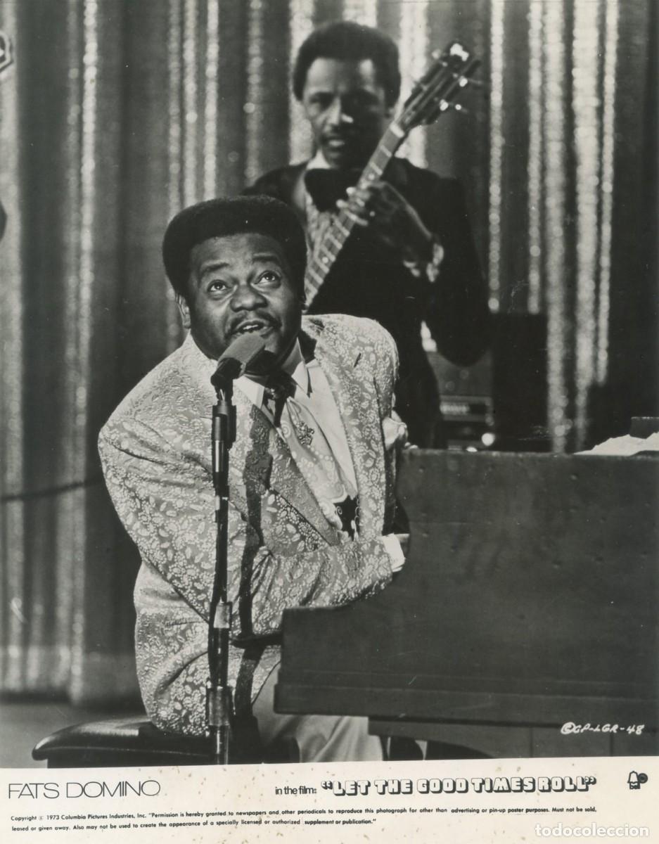 Fotos de cantantes: FATS DOMINO. Foto original del filme 'Let's the Good Time Rolls', 1973.