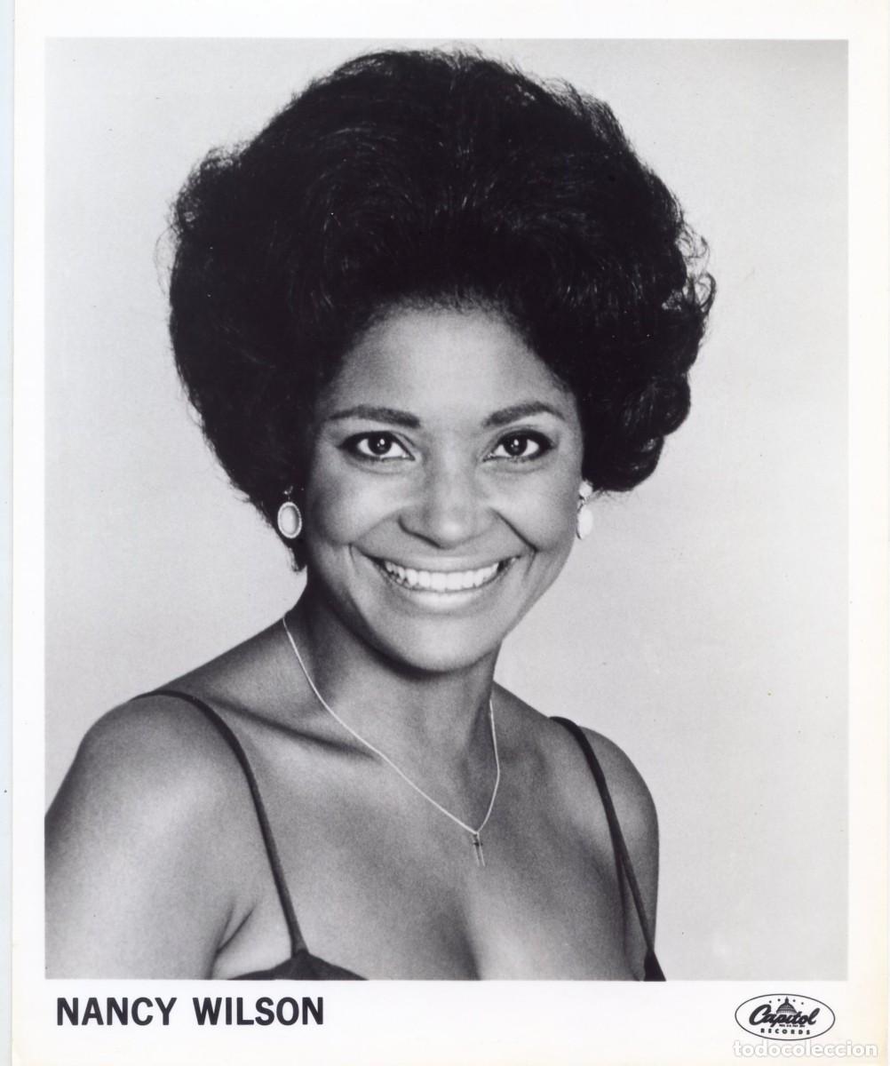 Fotos de cantantes: NANCY WILSON. Foto original, 1974.