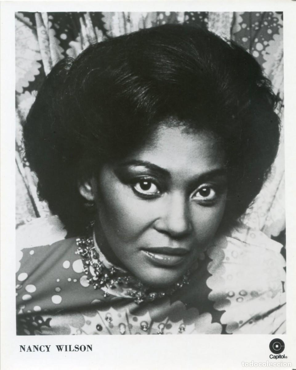 Fotos de cantantes: NANCY WILSON. Foto original, 1977.