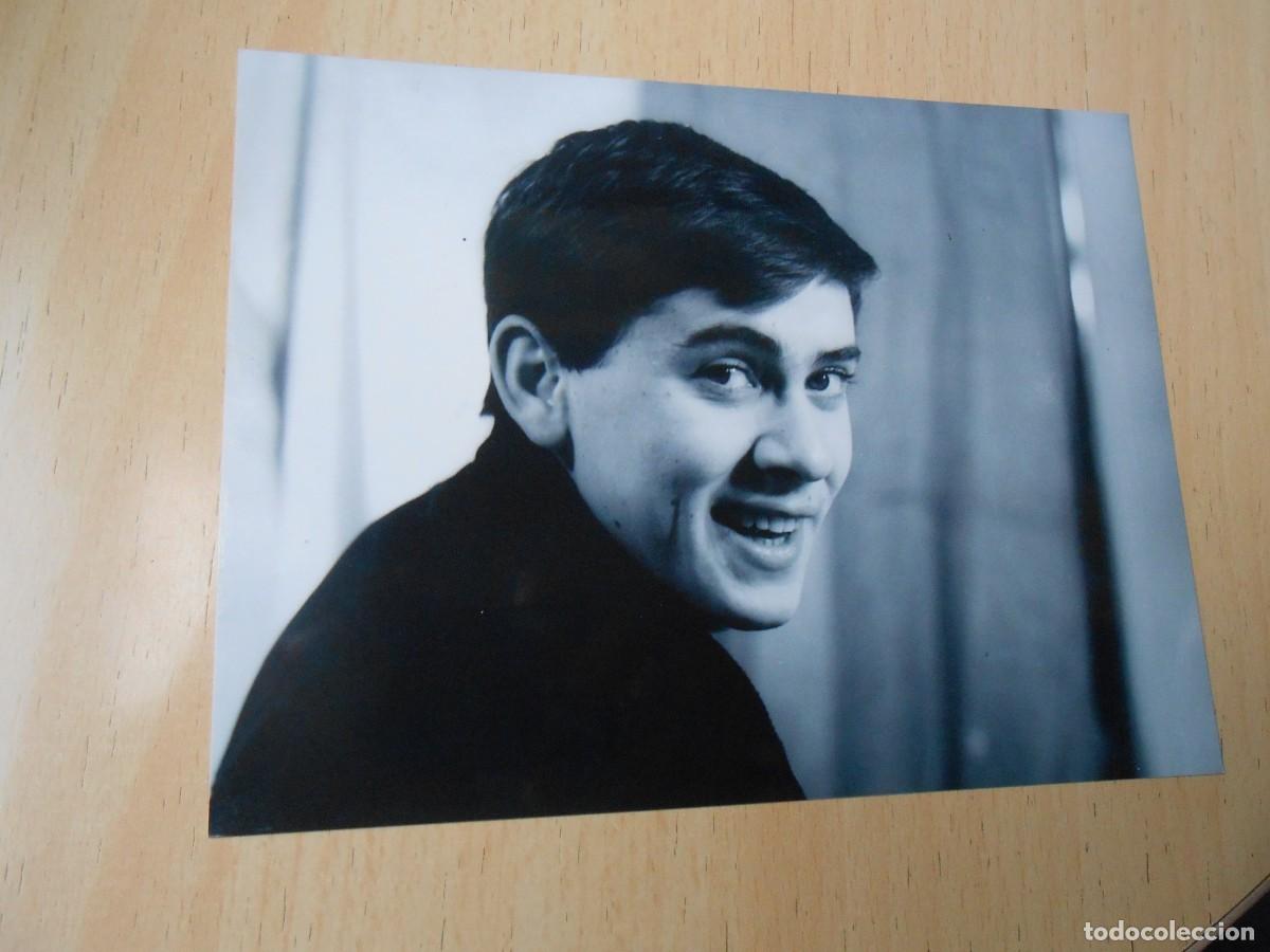 Fotos de cantantes: COPIA de FOTO de - GIANNI MORANDI - de 16,5 x 12,5 cms.
