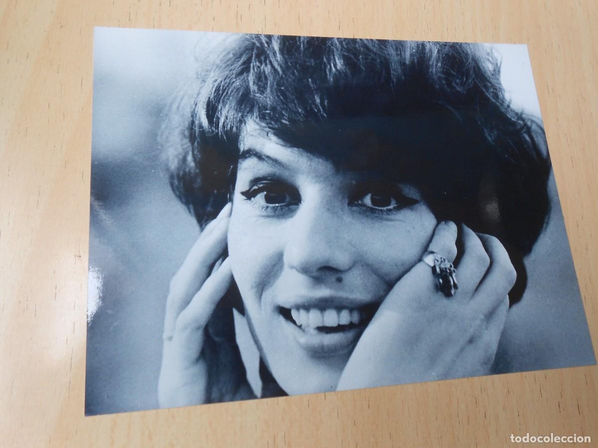 Fotos de cantantes: COPIA de FOTO de - IVA ZANICCHI - de 16,5 x 12,5 cms.