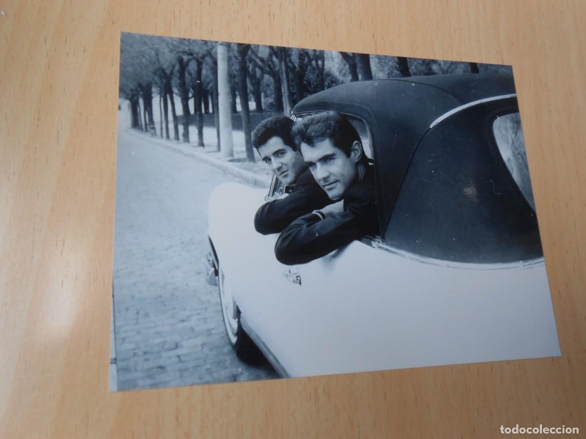 Fotos de cantantes: COPIA de FOTO de - DUO DINAMICO - de 16,5 x 12,5 cms.