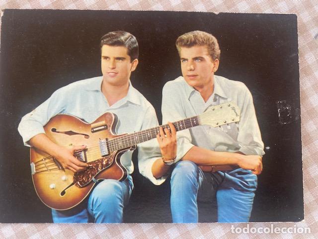 Fotos de cantantes: Duo Jovent's. Artistas de Radio y T.V. Postalcolor. Postal sin circular