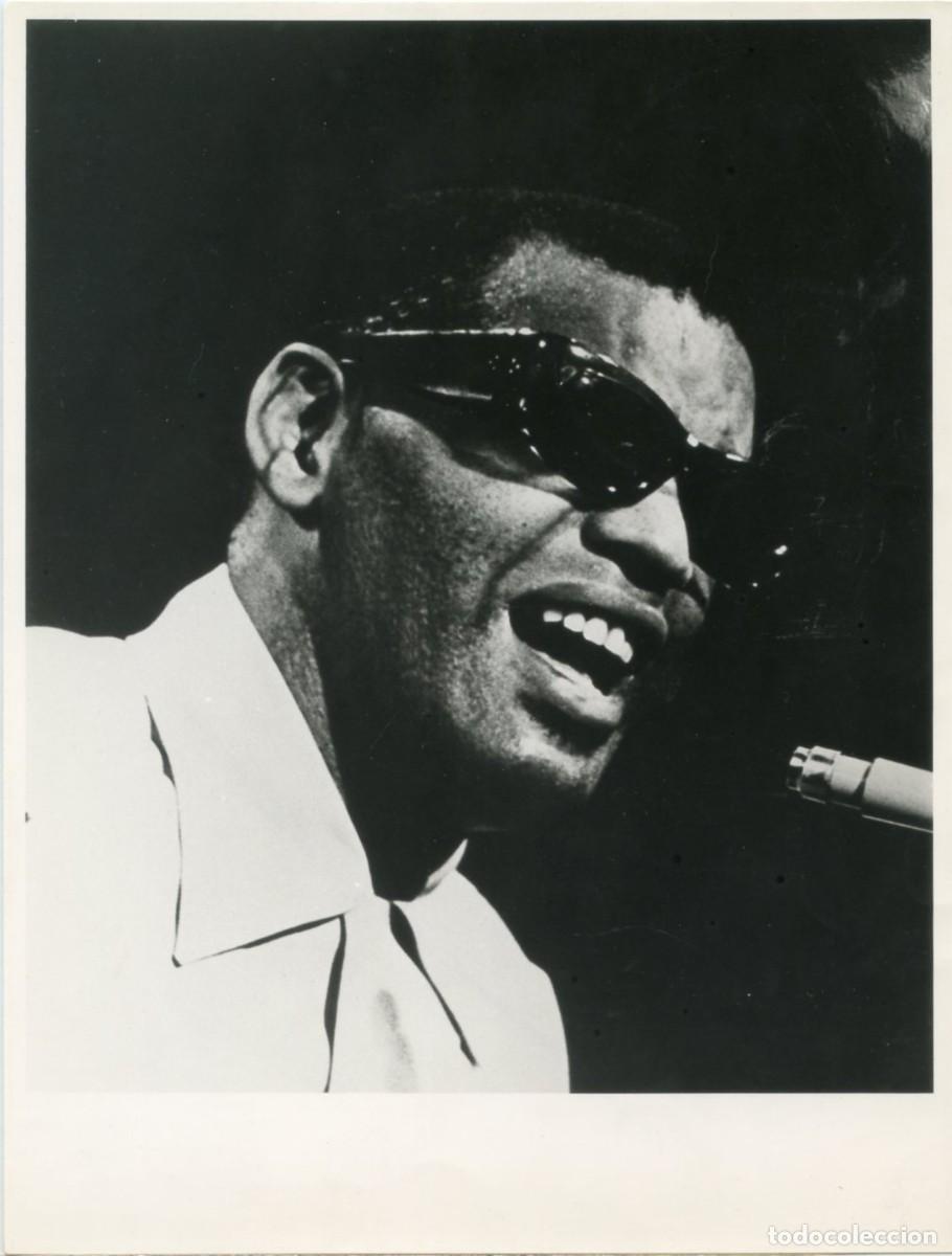 Fotos de cantantes: RAY CHARLES. Foto original, 1962.