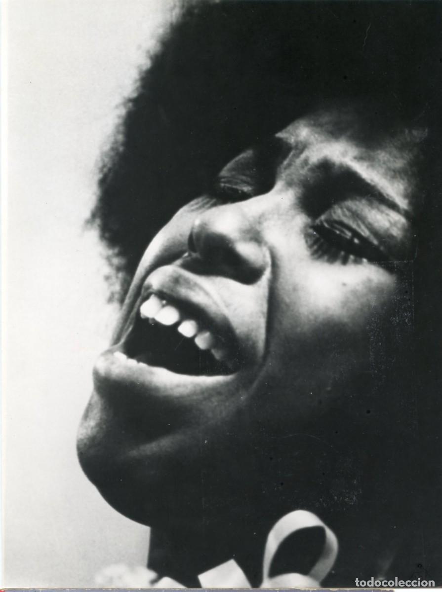 Fotos de cantantes: ROBERTA FLACK. Foto original, 1971.