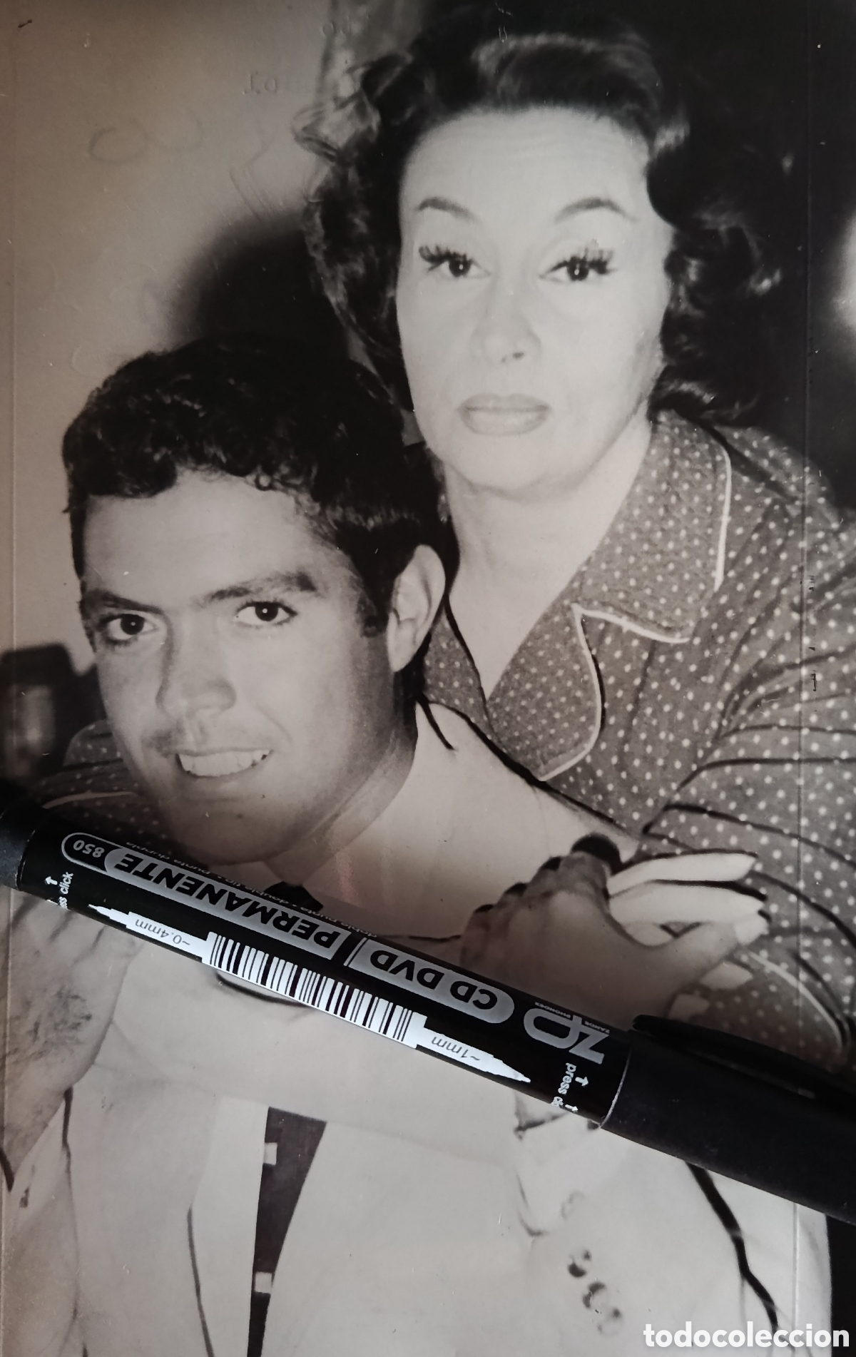 Fotos von Musikern: Pedrito Rico con Tita Merello fotograf&iacute;a de archivo revista Argentina.