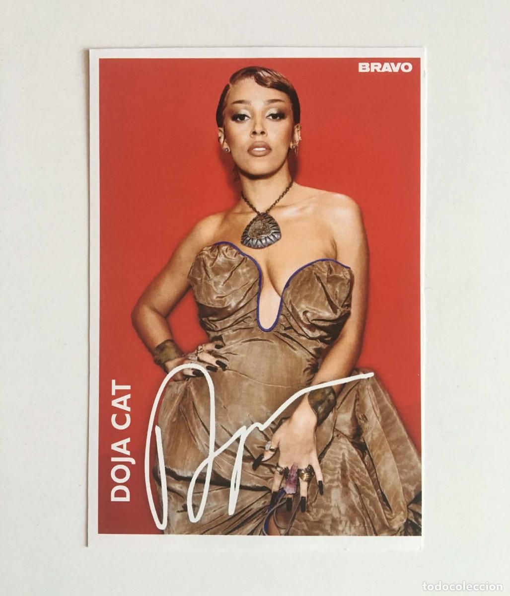 Fotos de cantantes: Doja Cat / Rita Ora Trading Collectible Card - Bravo Magazine Bulgaria 2021 Music Rare
