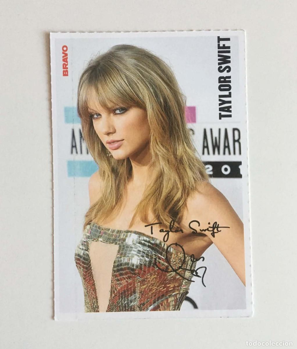 Fotos de cantantes: Taylor Swift / Kat Dennings 2 Broke Girls Collectible Card Rare - Bravo Magazine Bulgaria 2014 Music