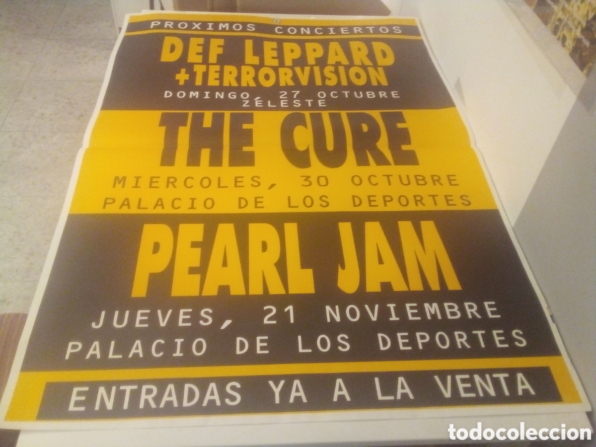 Photos of Singers: THE CURE PEARL JAM DEF LEPPARD cartel ORIGINAL 1996 Barcelona 130x90