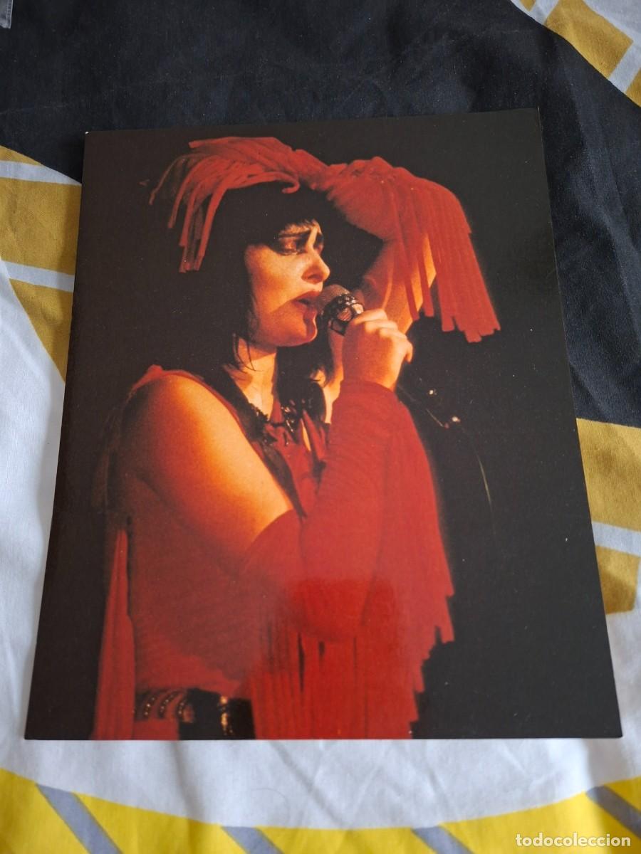 Fotos de cantantes: Fotograf&iacute;a de Siouxsie Sioux por Pete Still