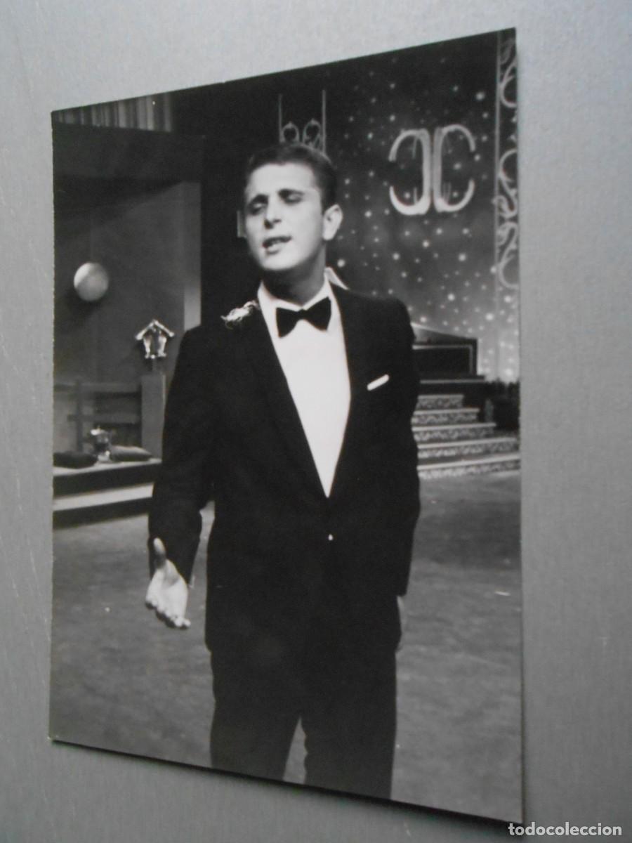 Fotos de cantantes: FOTO de - JAIME MOREY - de 12,5 x 17,5 cms.