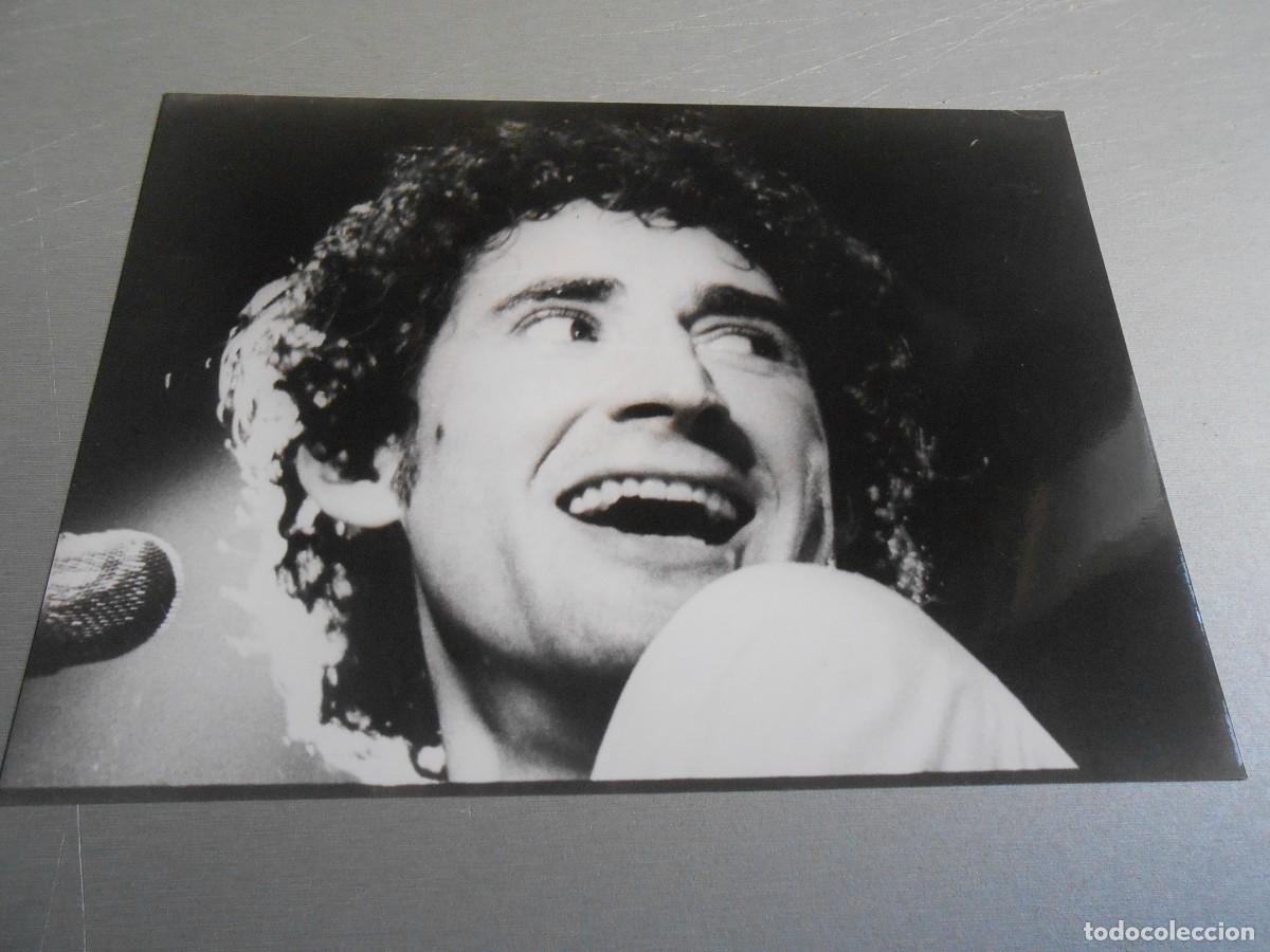 Fotos de cantantes: FOTO de - MIGUEL RIOS - de 24 x 18 cms.