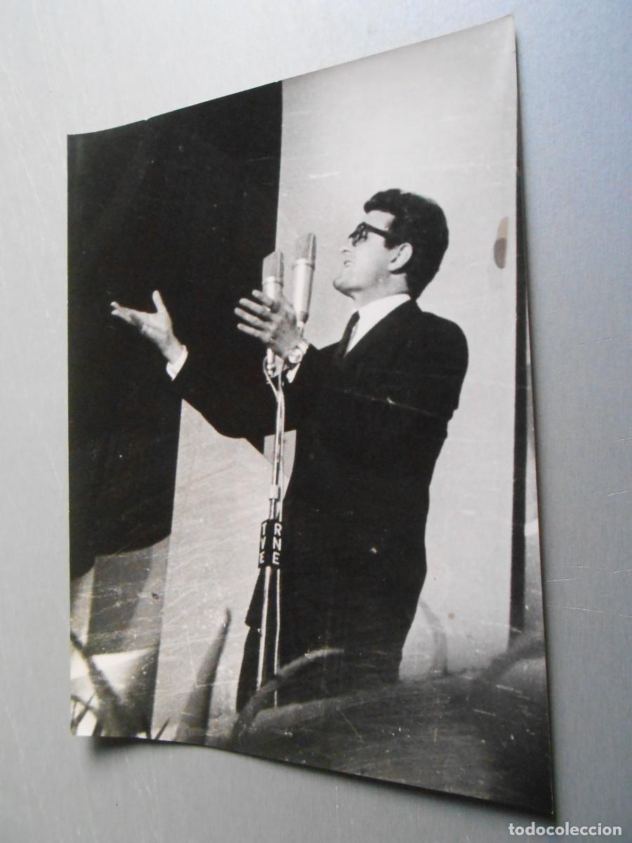 Fotos de cantantes: FOTO de - JIMMY FONTANA - de 18 x 24 cms.