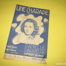 Partituras musicales: ANTIGUA PARTITURA MÚSICA Y LETRA * UNE CHARADE * DEL FILM BATTEMENT DE COEUR - AÑO 1939