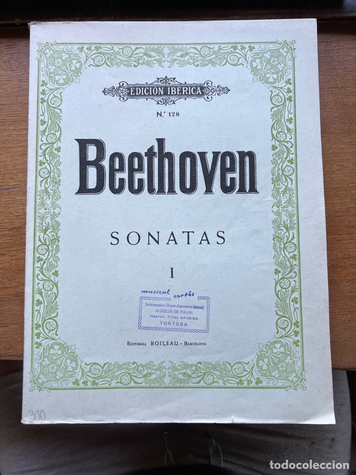Musical scores: VL-BEETHOVEN. SONATAS I. EDICI&Oacute;N COMPLETA. TOMO PRIMERO. EDITORIAL BOILEAU