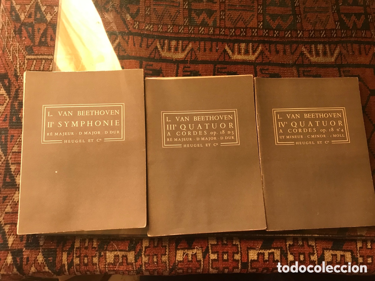 Partituras musicales: L. Van Beethoven. II Symphonie. Heugel. III y IV Quatuor a cordes.