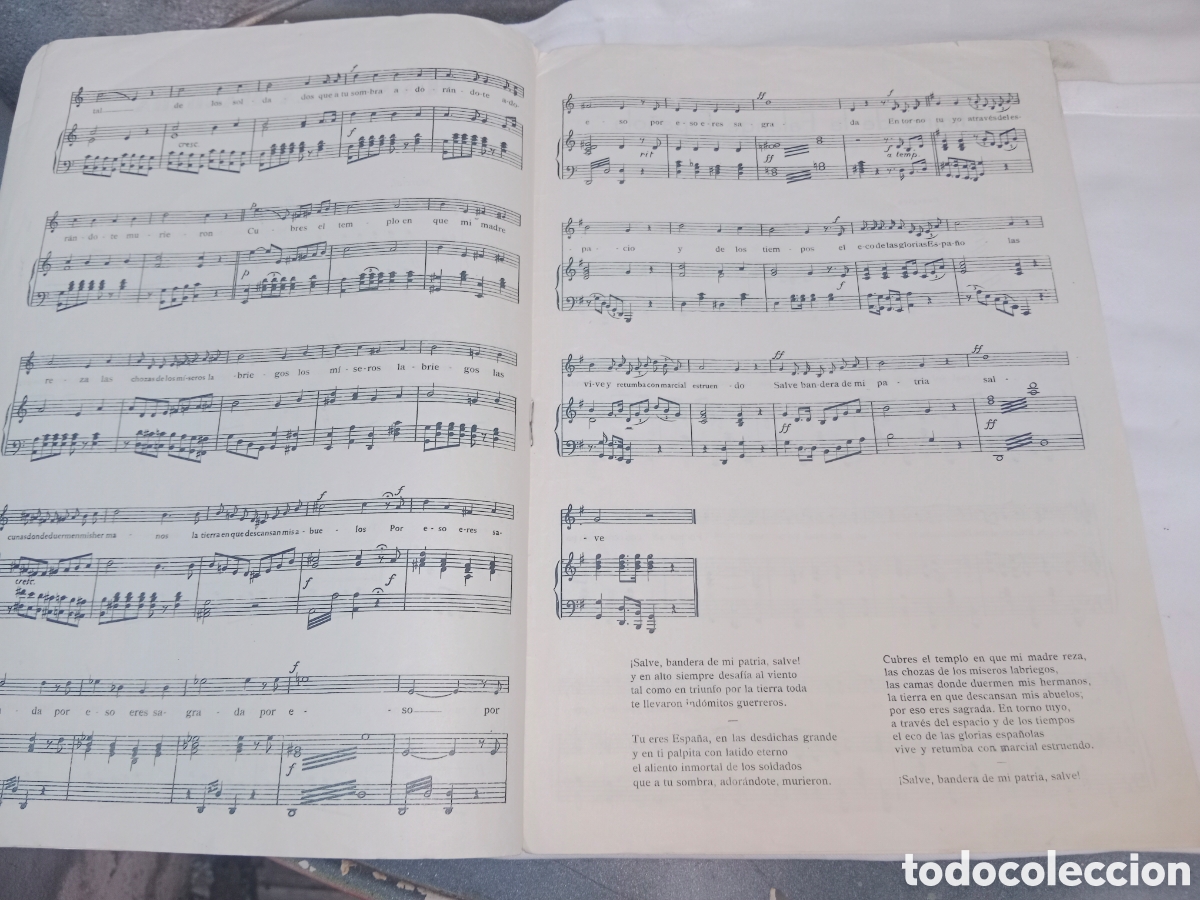 Partitions Musicales: Partituras originales de el himno a la Bandera Epoca de Franco y cara al sol..