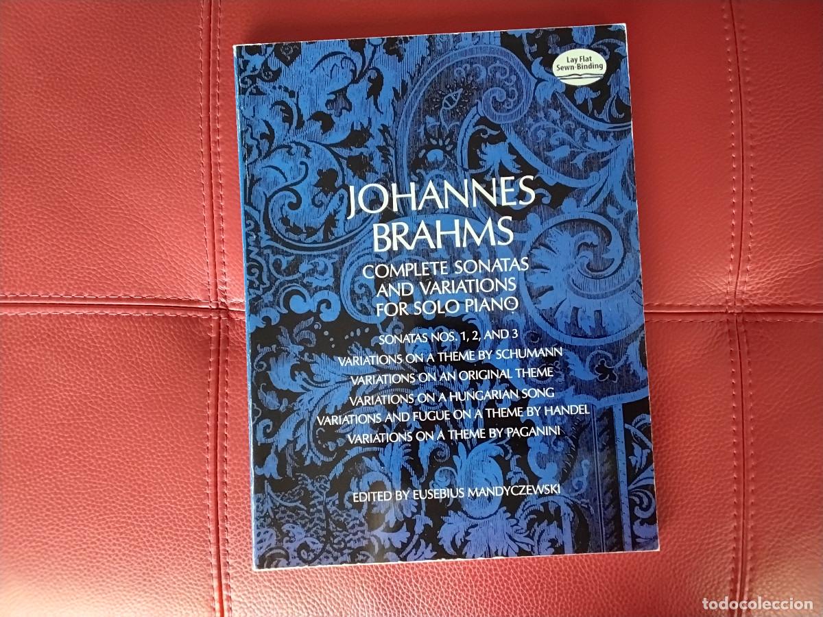 Partituras musicales: Partitura de Brahms Complete Sonatas and Variations for Piano Dover Ed.