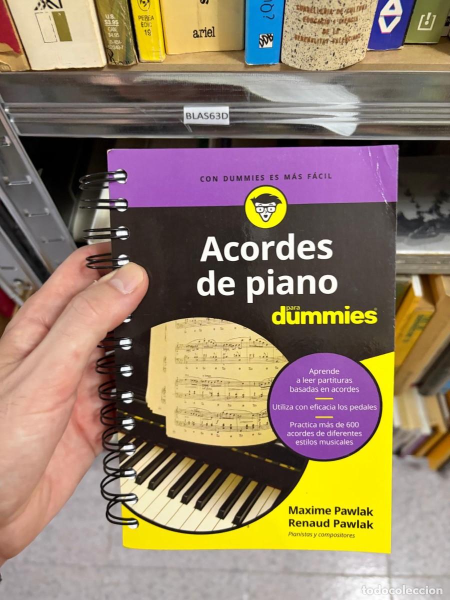 Partituras musicales: BLAS63D &mdash; Acordes de piano para Dummies &mdash; Maxime Pawlak, Renaud Pawlak &mdash; Para Dummies.