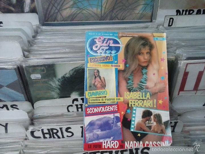 Revistas de m&uacute;sica: revista erotica italiana con reportaje de michael jackson
