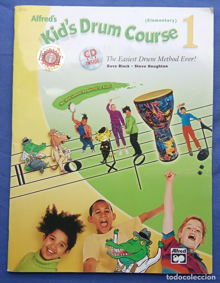 Music magazines: Kid&acute;s Drum Curse 1. Alfred Publishing, USA, 2004. Curso Percusi&oacute;n para ni&ntilde;os. En Ingl&eacute;s. Incluye CD