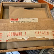 Revistas de música: ANTIGUA CAJA DE DISCOS CURSO DE IDIOMAS DE CCC AÑOS 40S O 50S