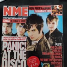 Revistas de música: NME NEW MUSICAL EXPRESS, PANIC AT THE DISCO, PIXIES, THE CLASH, OUTKAST, THE KOOKS, PEACHES, U2