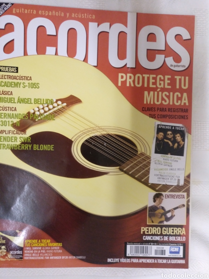 Magazines de musique: ACORDES DE GUITARRISTA N.38. RADIO FUTURA.PEDRO GUERRA, ETC