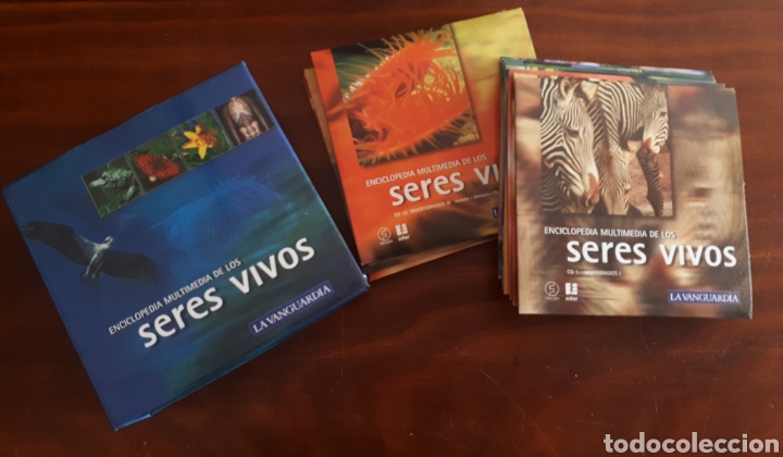 Magazines de musique: Enciclopedia multimedia de los seres vivos. La Vanguardia. 13 CD ROM.