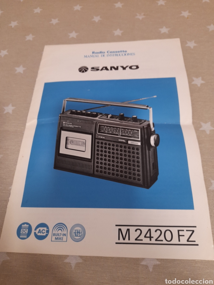 Magazines de musique: MANUAL DE INSTRUCCIONES RADIO CASETTE SANYO