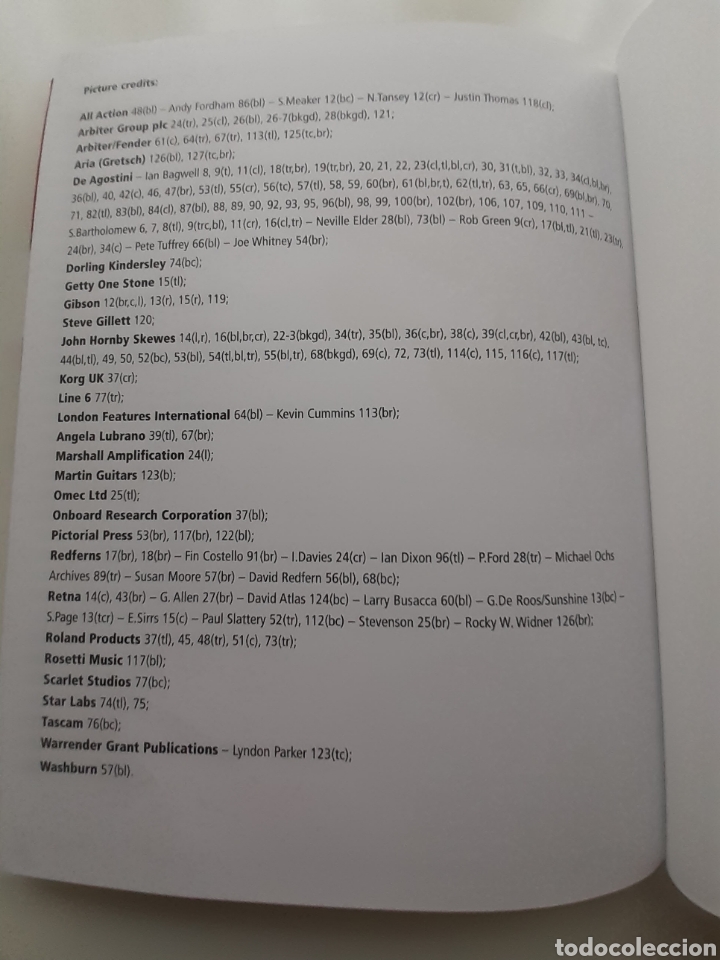 Revistas de m&uacute;sica: Guitar essentials, ingl&eacute;s 2001 - Foto 9