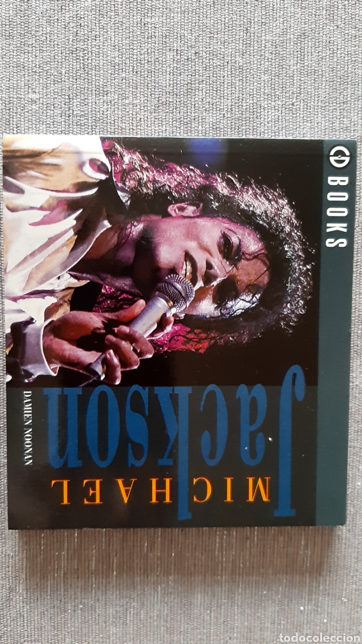 LIBRO CD BOOKS ”MICHAEL JACKSON”