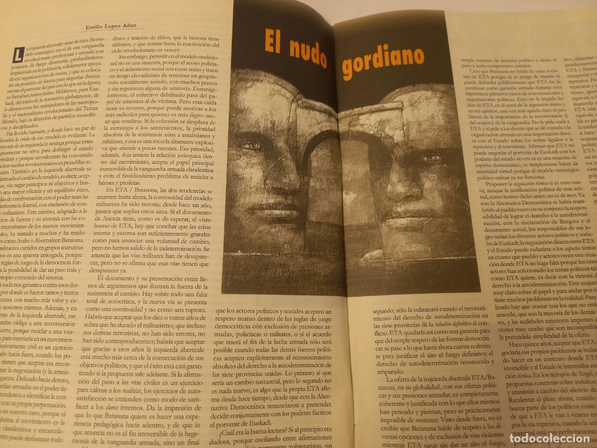 Music magazines: NUDO GORDIANO DE ETA Y LA IZQUIERDA ABERTZALE, LOPEZ ADAN, &rdquo;BELTZA&rdquo;. EXTRA&Iacute;DO DE HIKA DICIEMBRE 2004