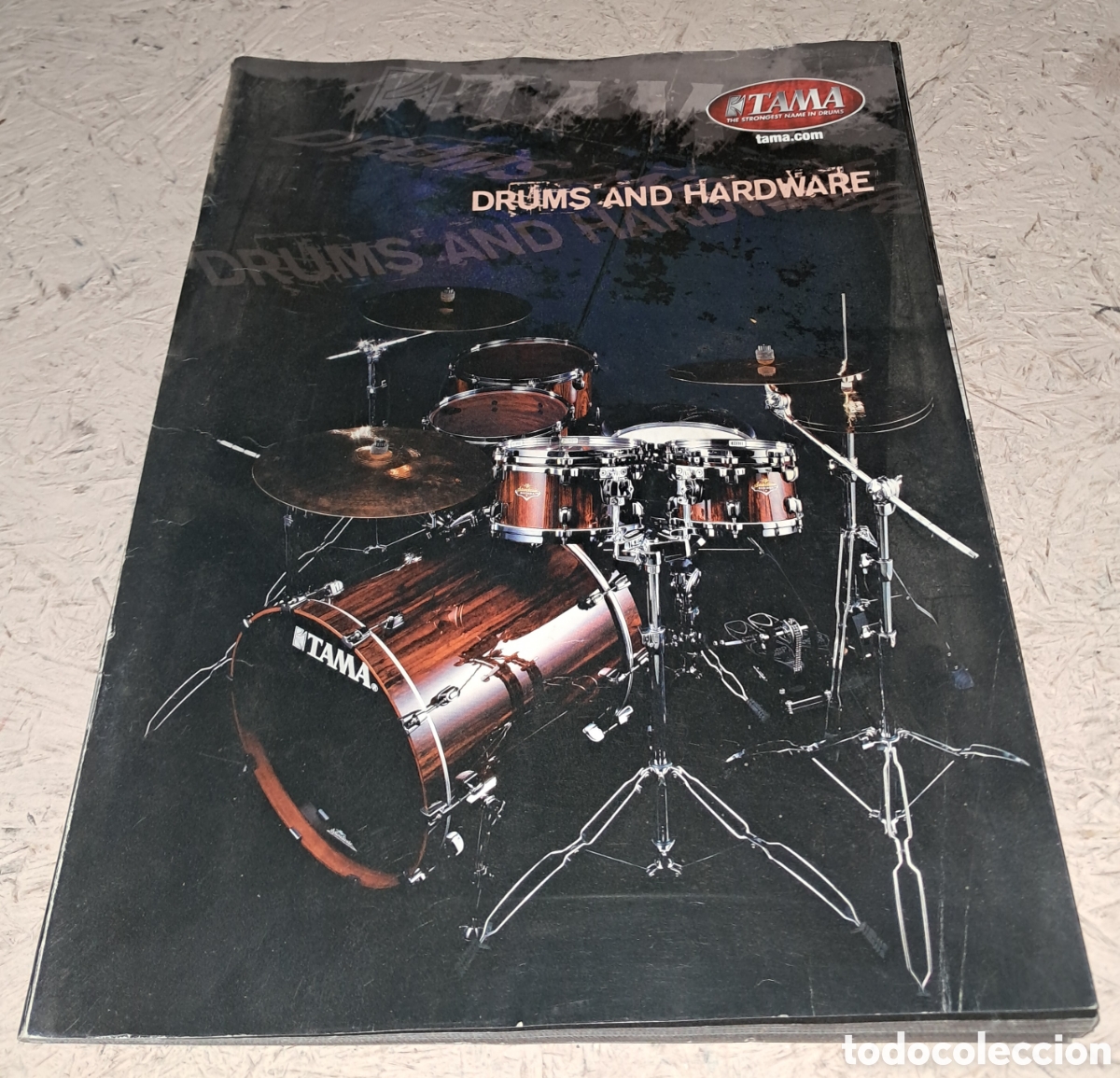 Revistas de m&uacute;sica: Cat&aacute;logo de productos de la marca Tama Drums, concretamente el cat&aacute;logo general 2008 Estados Unidos