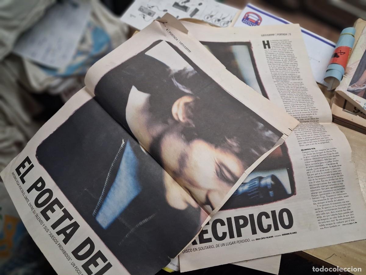 Revistas de m&uacute;sica: Antonio Vega - El Pa&iacute;s De Las Tentaciones 2001 - recorte art&iacute;culo completo 4 p&aacute;ginas - Ex- nacha Pop