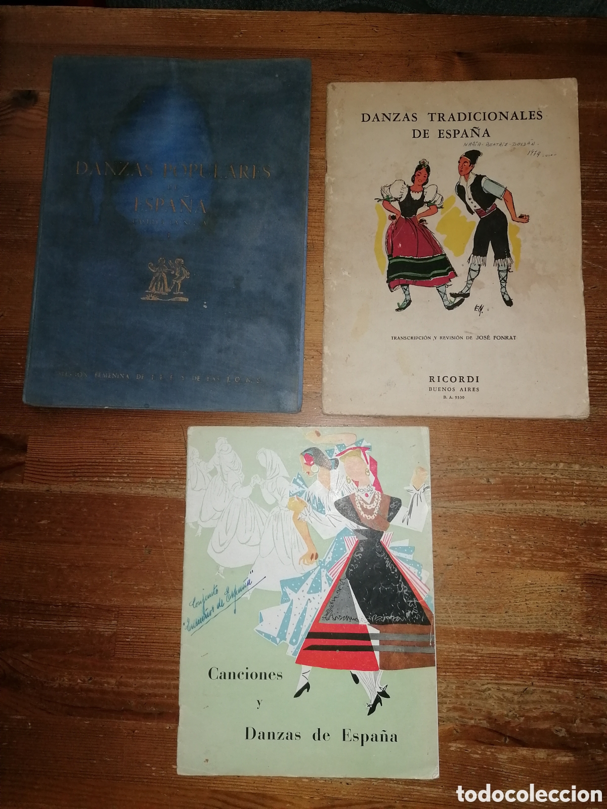 Revistas de m&uacute;sica: Danzas Populares de Espa&ntilde;a + Danzas Tradicionales de Espa&ntilde;a + Canciones y Danzas de Espa&ntilde;a