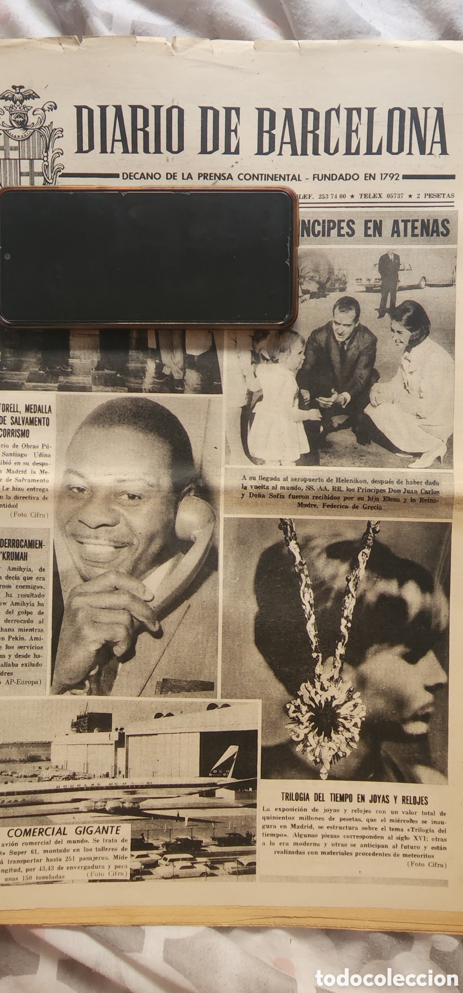 Revistas de m&uacute;sica: The Beatles: El Diario de Barcelona anuncio pel&iacute;cula Help! Memorabilia original espa&ntilde;ola- colecci&oacute;n