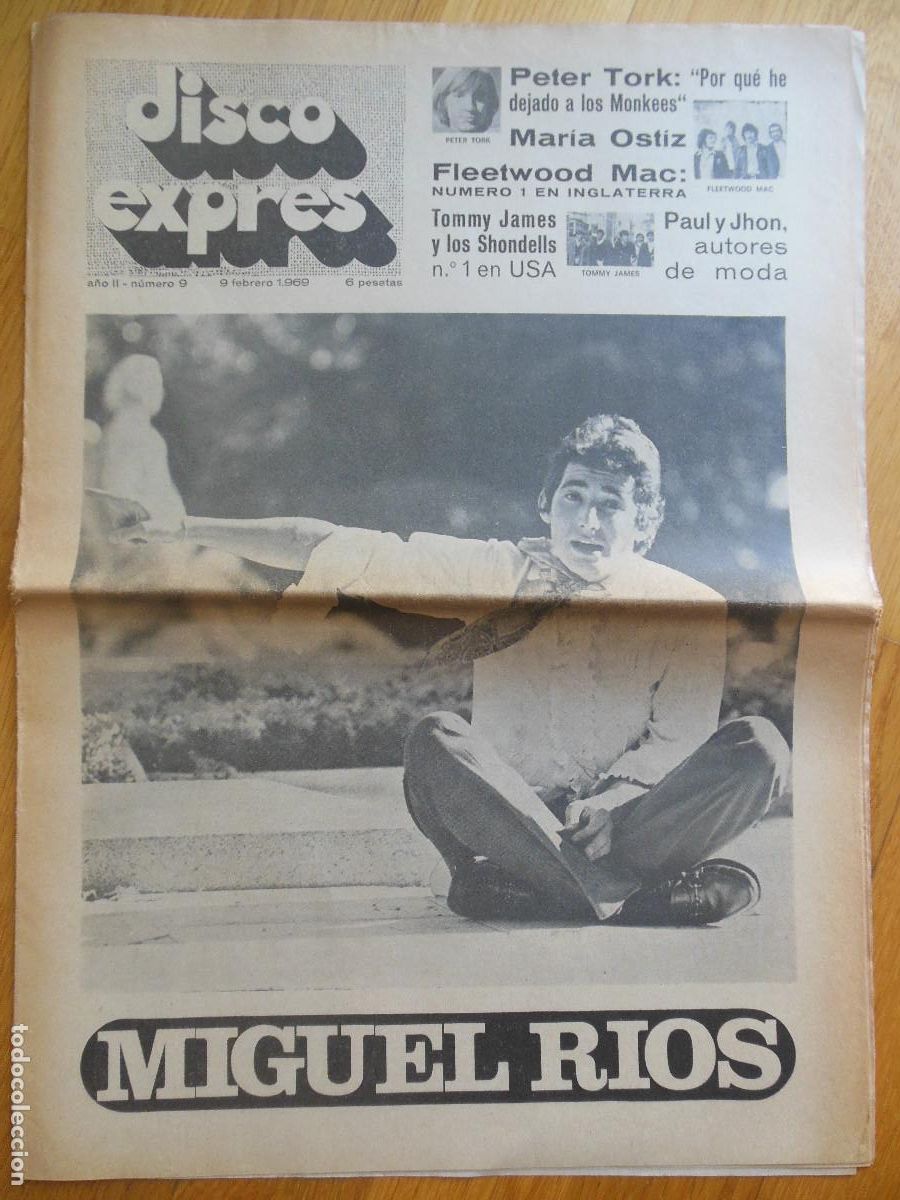 Riviste di musica: REVISTA DISCO EXPRES N&ordm; 9 MIGUEL RIOS PETER TORK THE BEATLES HOLLIES IKE & TINA ELVIS PRESLEY 1969